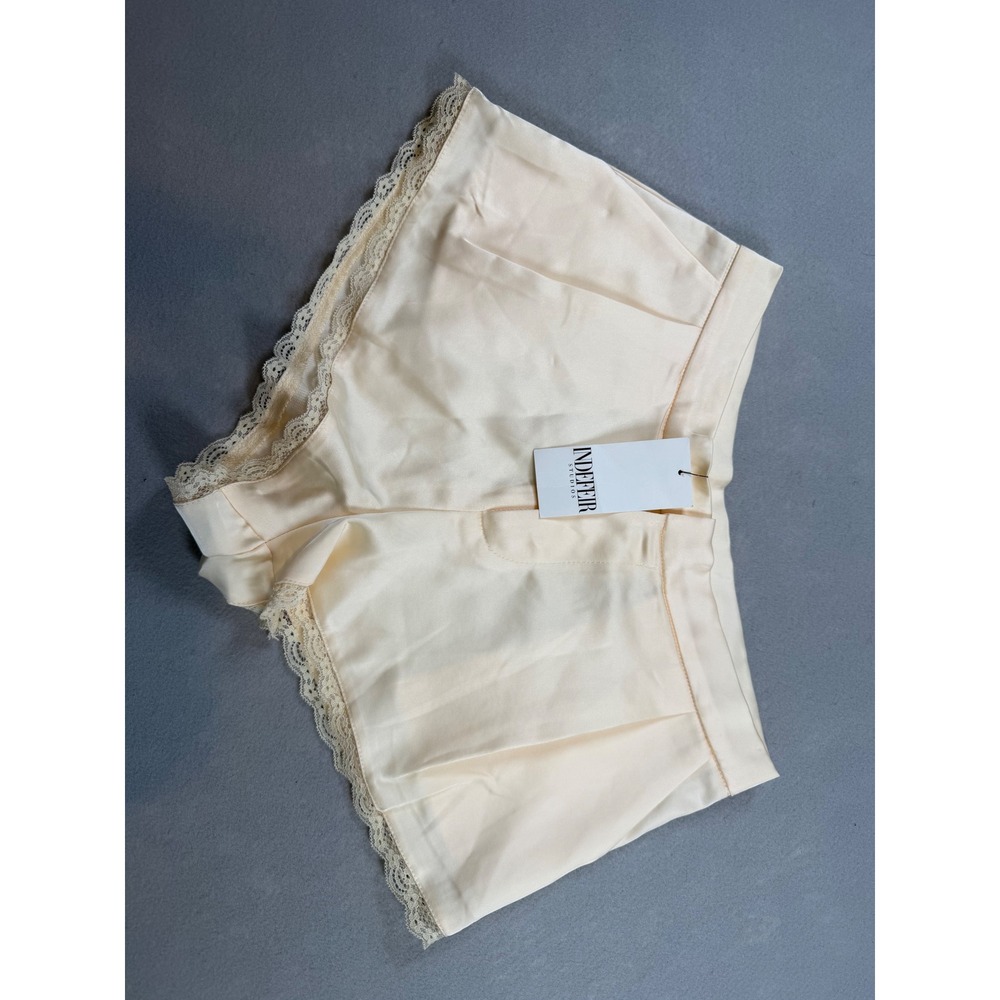 Indefeir Studios Cream Satin Lace Trim Shorts Size M New